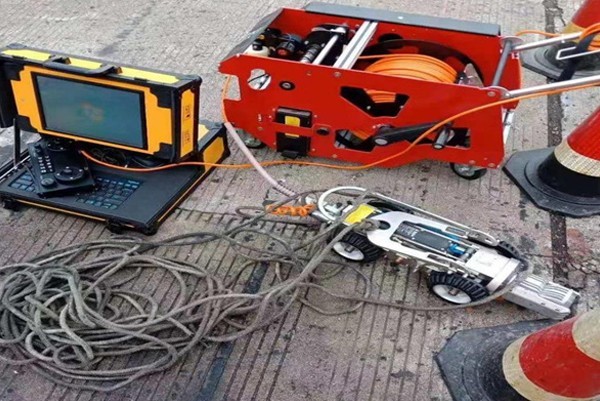 辉县CCTV管道检测机器人